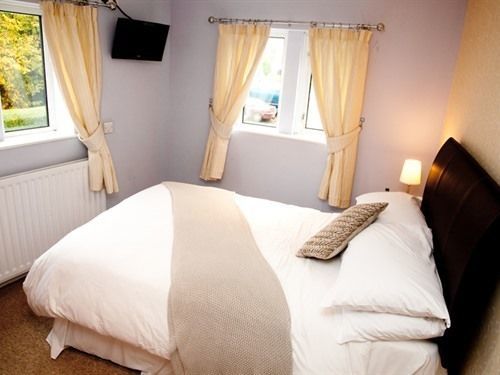 Lord Nelson Inn Chippenham  Extérieur photo
