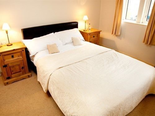 Lord Nelson Inn Chippenham  Extérieur photo