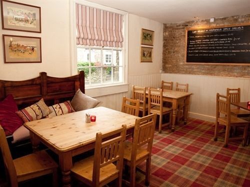 Lord Nelson Inn Chippenham  Extérieur photo